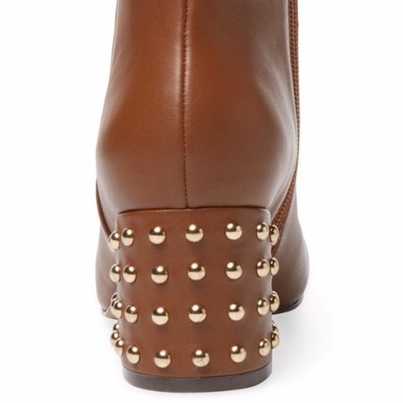 Maiden Lane Classic Block Heel Bootie - Picture 2 of 12